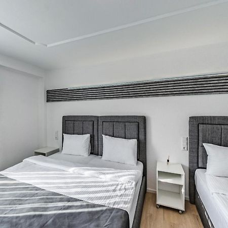 Dido Diamond Hotel Dietzenbach Buitenkant foto