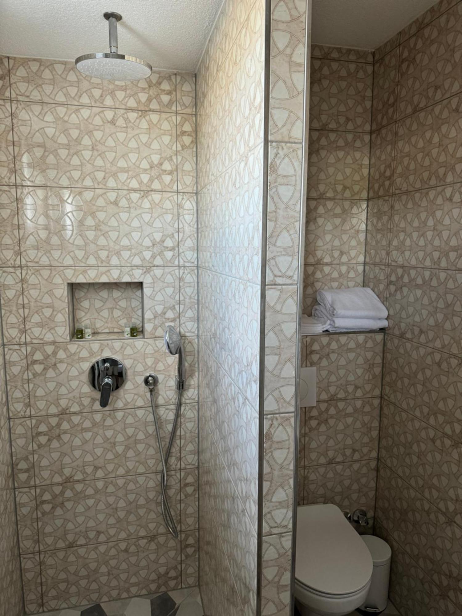 Dido Diamond Hotel Dietzenbach Buitenkant foto