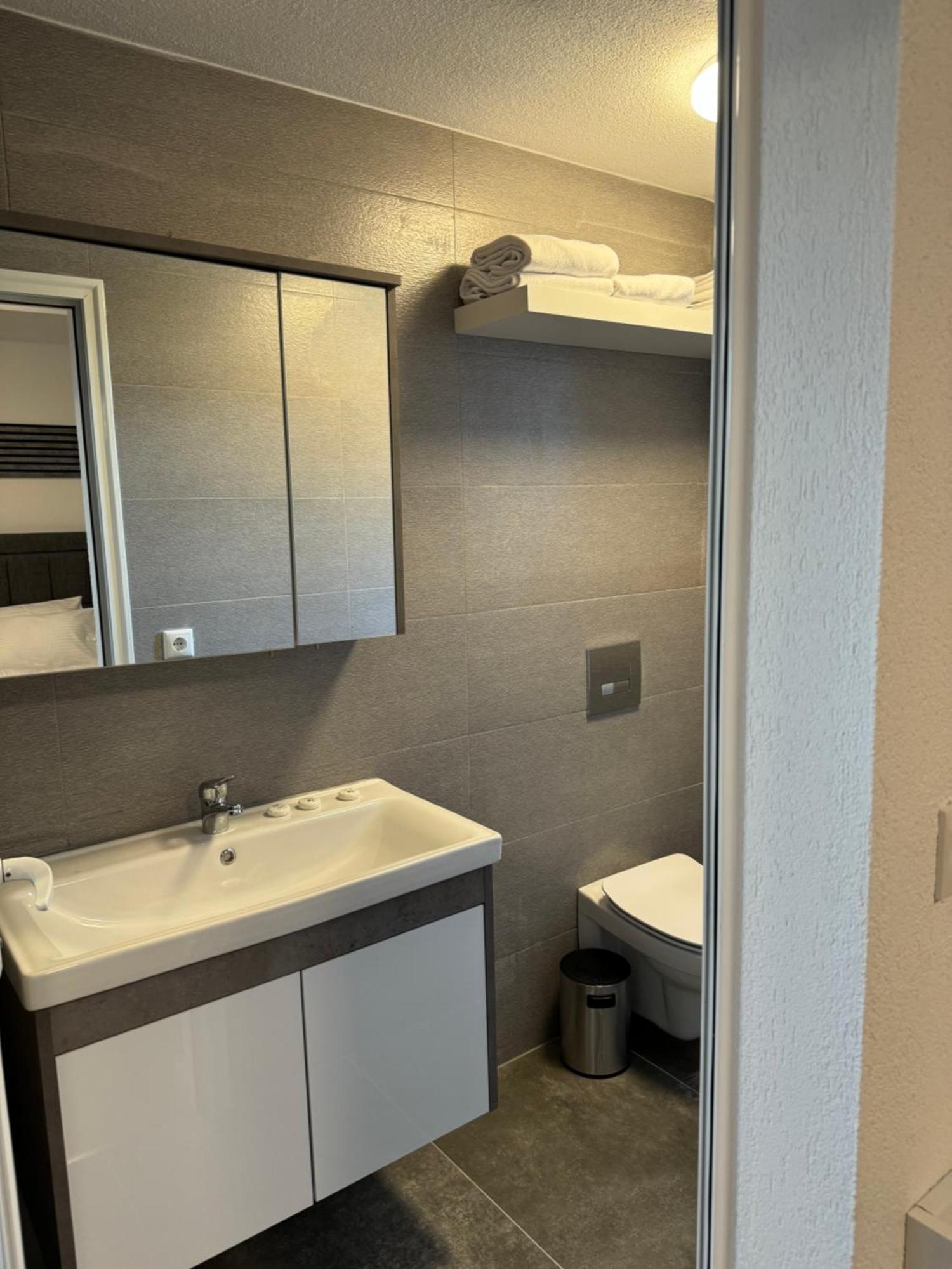 Dido Diamond Hotel Dietzenbach Buitenkant foto