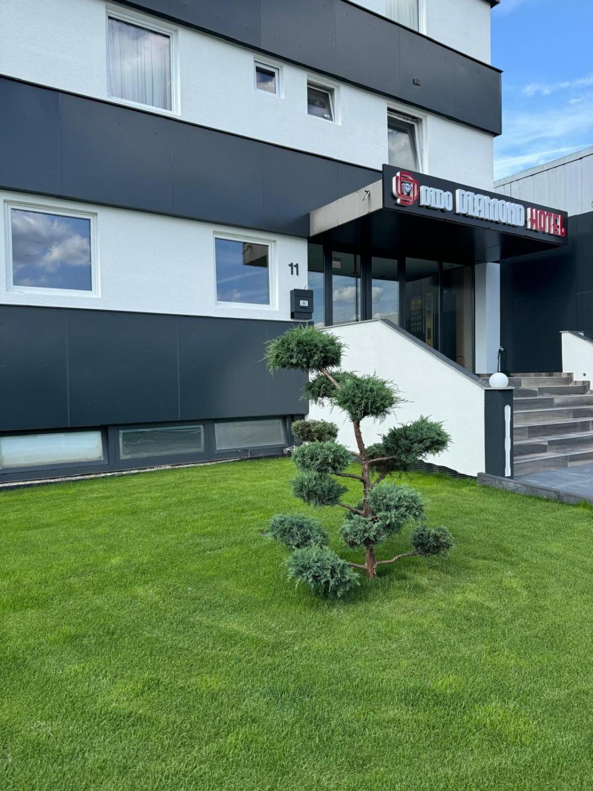 Dido Diamond Hotel Dietzenbach Buitenkant foto